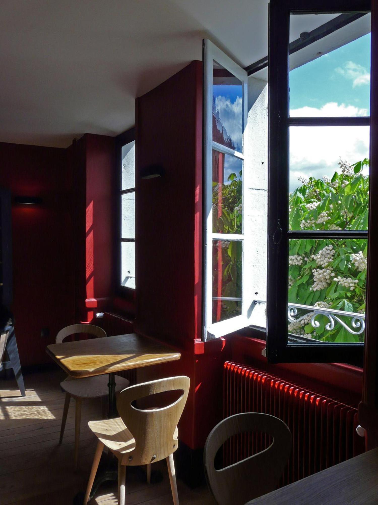 Hotel Courtille De Solutre מראה חיצוני תמונה