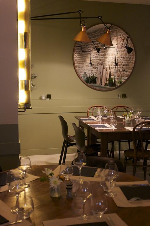 Hotel Courtille De Solutre מראה חיצוני תמונה